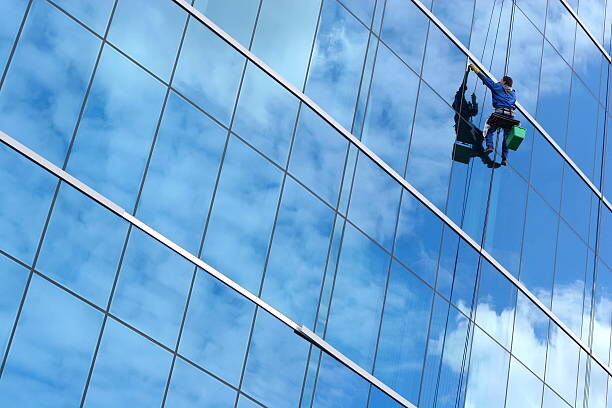 Post-construction window cleaning