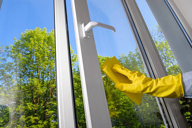 Seasonal window washing